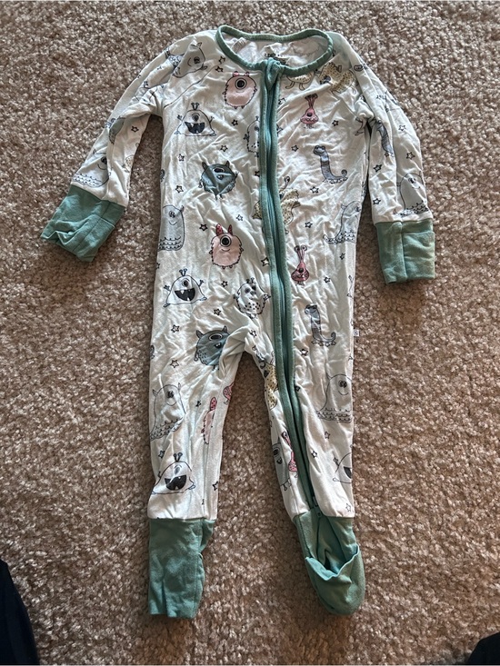Caden Lane Other - Caden Lane Neutral Monster Print Footed Pajama 3-6 months